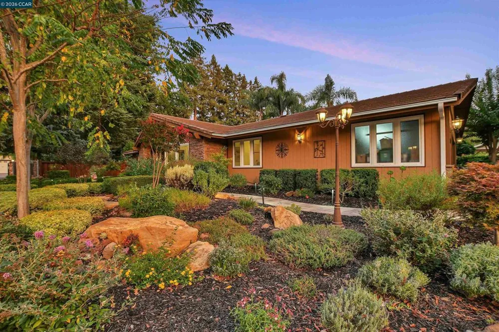 5179 Alhambra Valley Rd Martinez, CA 94553