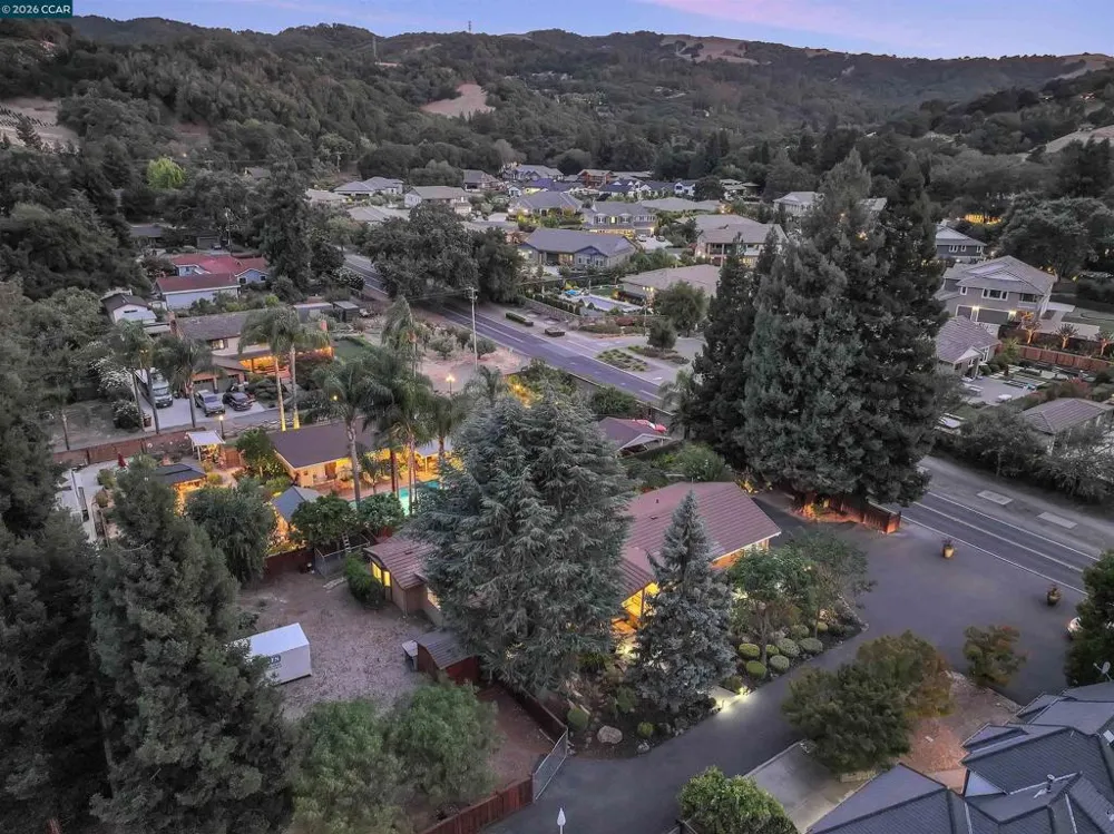 5179 Alhambra Valley Rd Martinez, CA 94553
