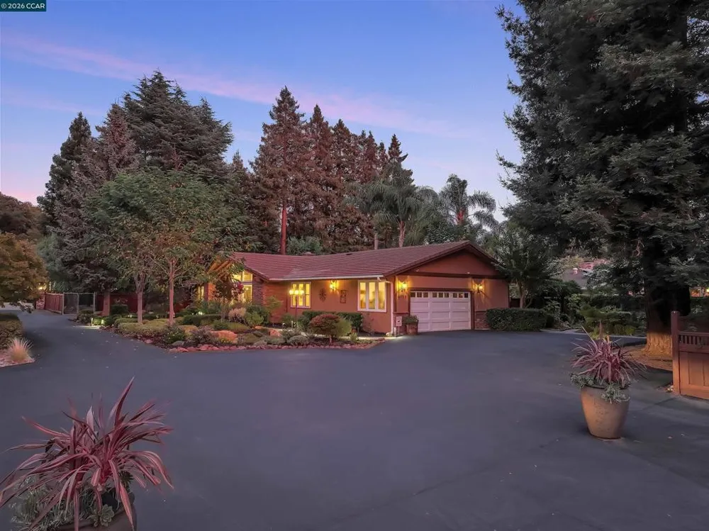 5179 Alhambra Valley Rd Martinez, CA 94553