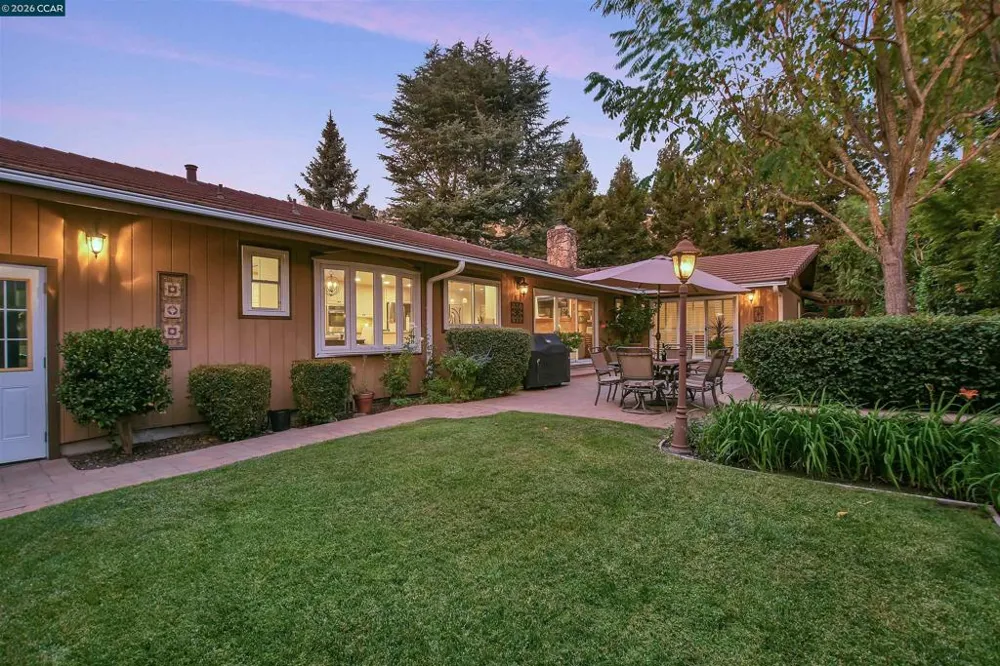 5179 Alhambra Valley Rd Martinez, CA 94553