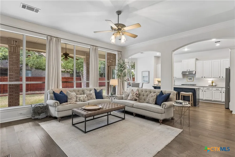 2903 Bryco Cove Round Rock, TX 78681