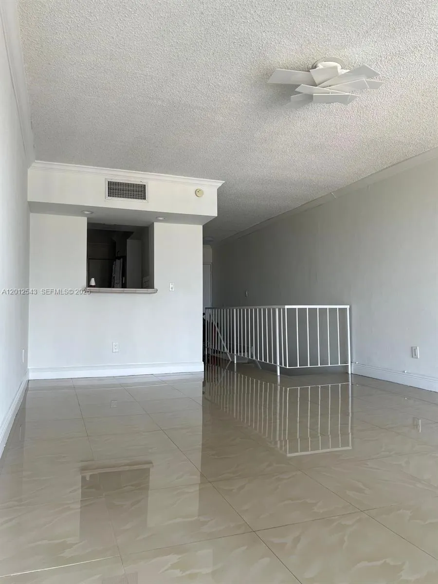 9210 Fontainebleau Blvd #506 Miami, FL 33172