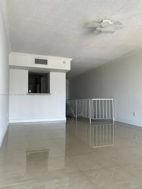 9210 Fontainebleau Blvd #506