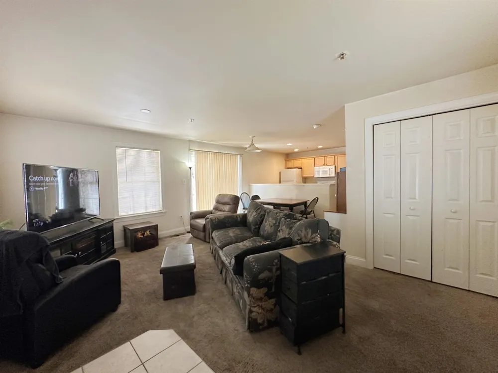 122 E Schellenger Avenue Wildwood, NJ 08260