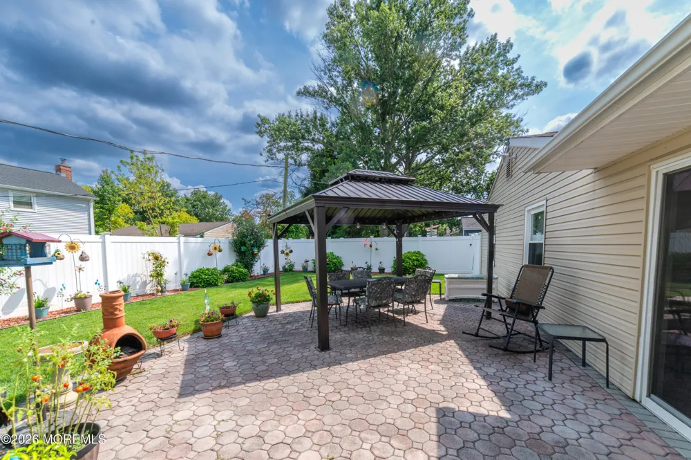 46 Deborah Lane Aberdeen, NJ 07747