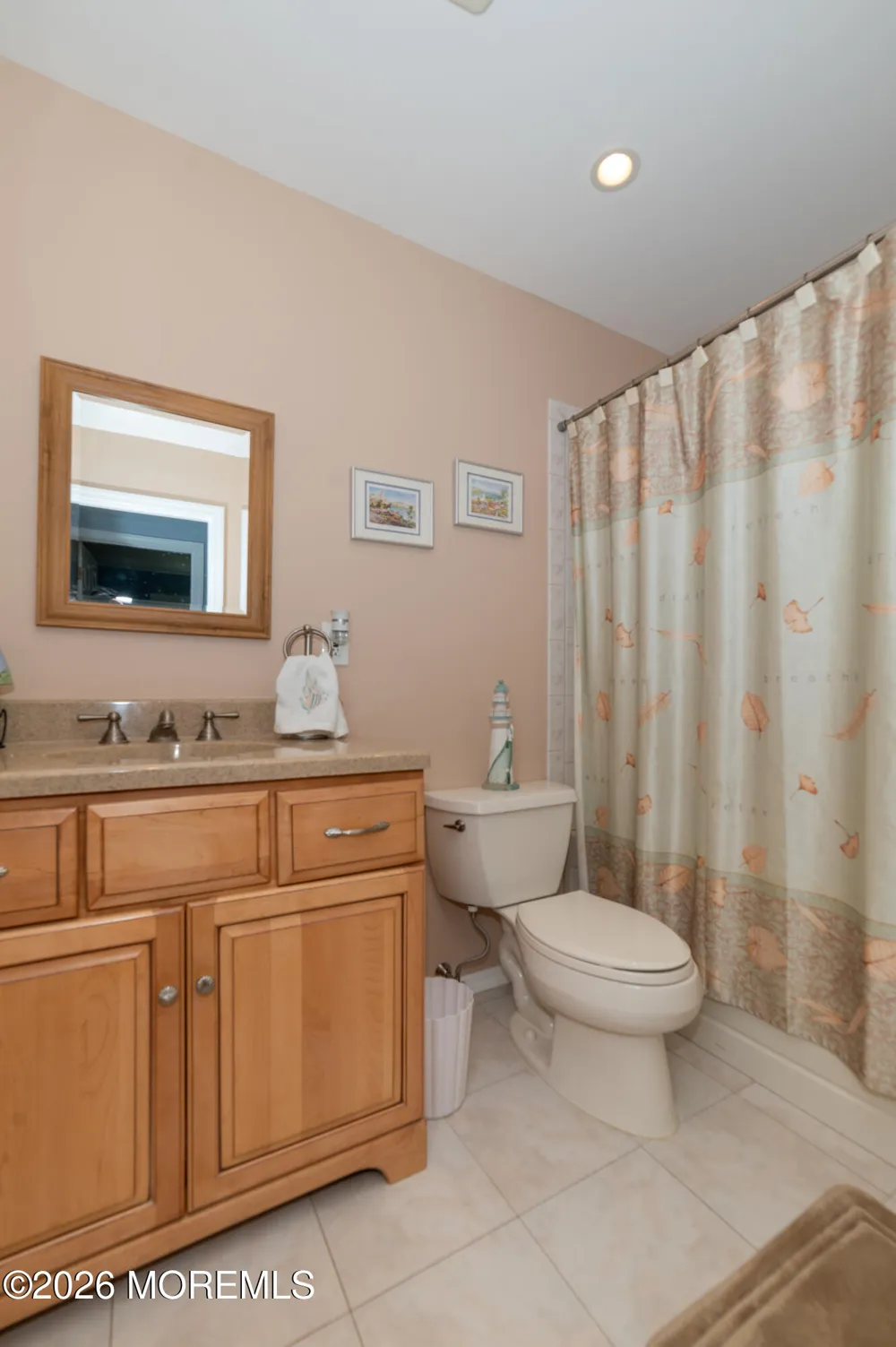 46 Deborah Lane Aberdeen, NJ 07747