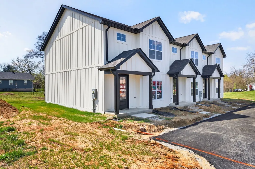 214 W Jere Whitson Rd Cookeville, TN 38501