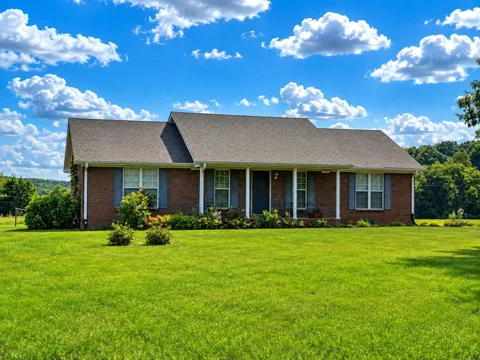 1255 Shady Ln