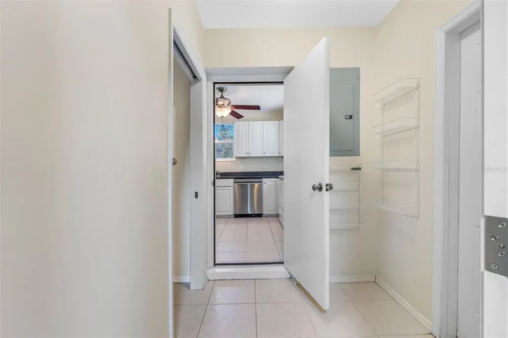 4711 28TH AVENUE St Petersburg, FL 33713