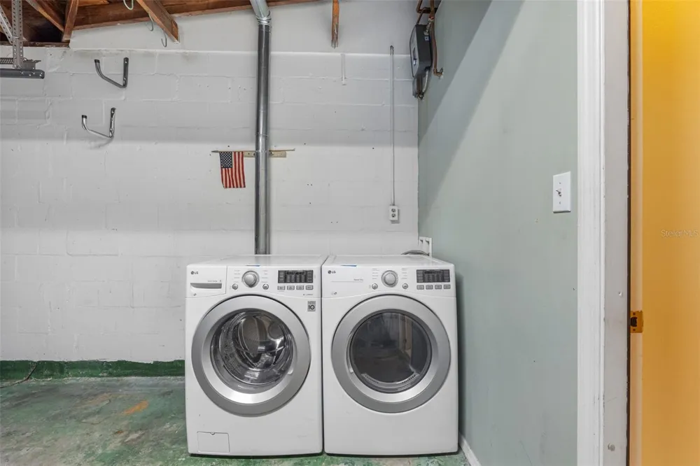4711 28TH AVENUE St Petersburg, FL 33713