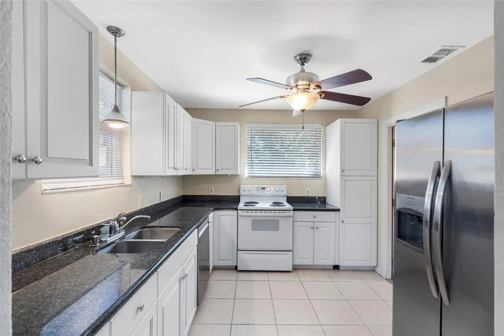 4711 28TH AVENUE St Petersburg, FL 33713
