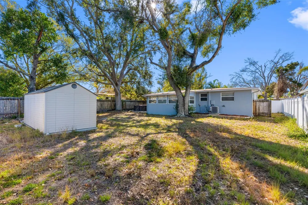 4711 28TH AVENUE St Petersburg, FL 33713