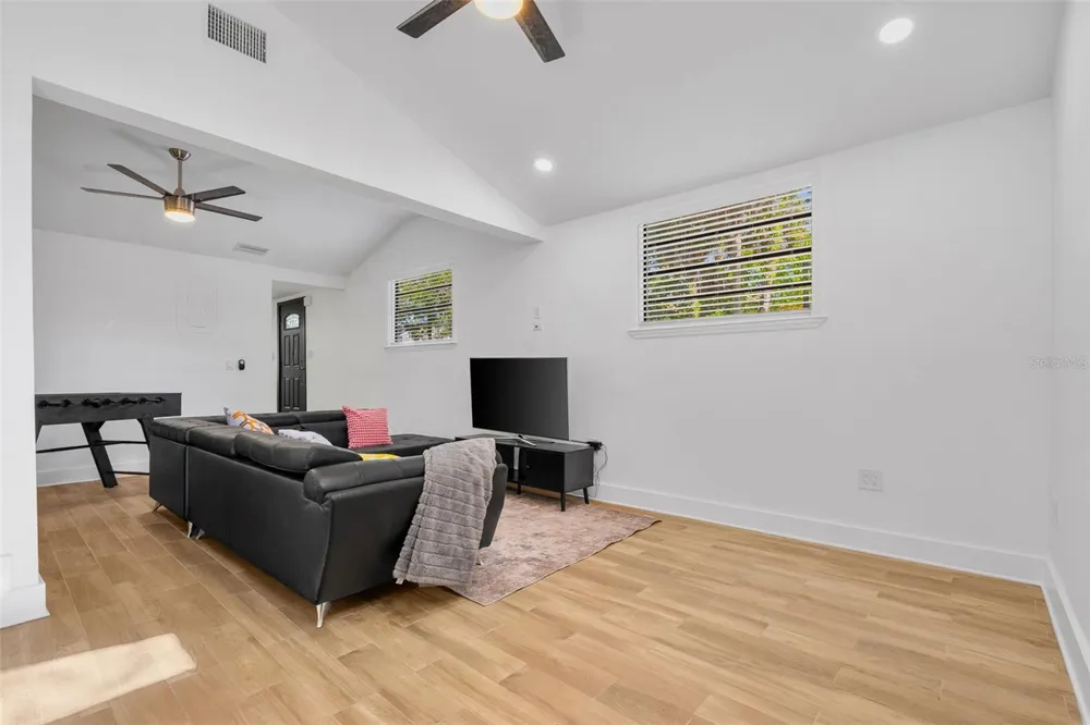 Address Not Shown Tampa, FL 33629