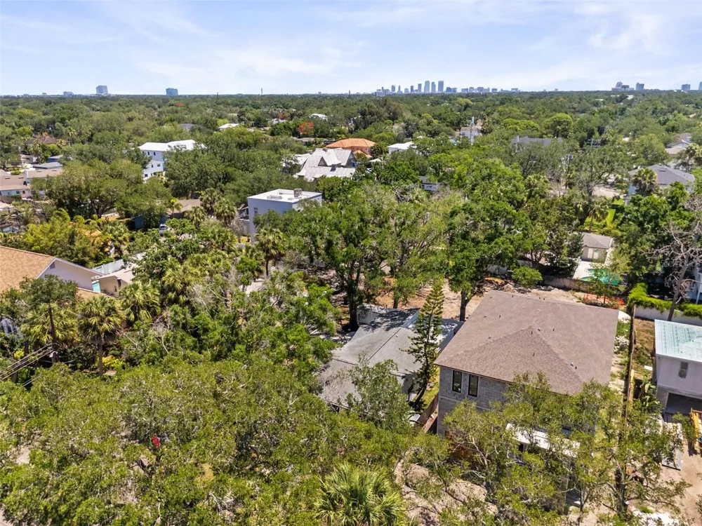 Address Not Shown Tampa, FL 33629