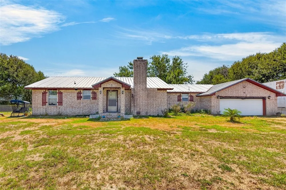 90 Fisher Road Port Lavaca, TX 77979