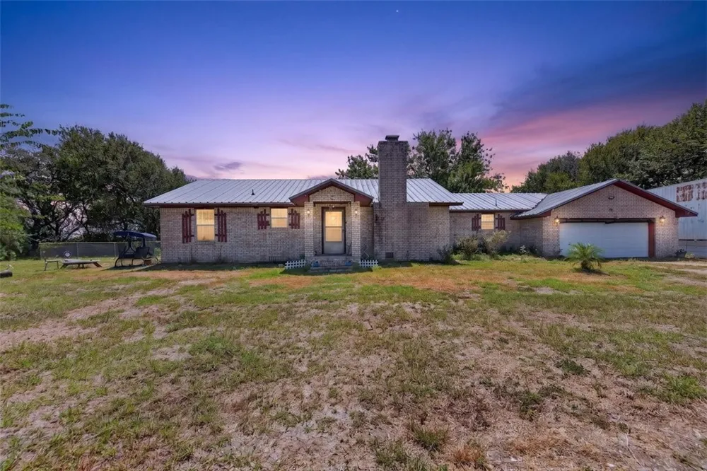 90 Fisher Road Port Lavaca, TX 77979