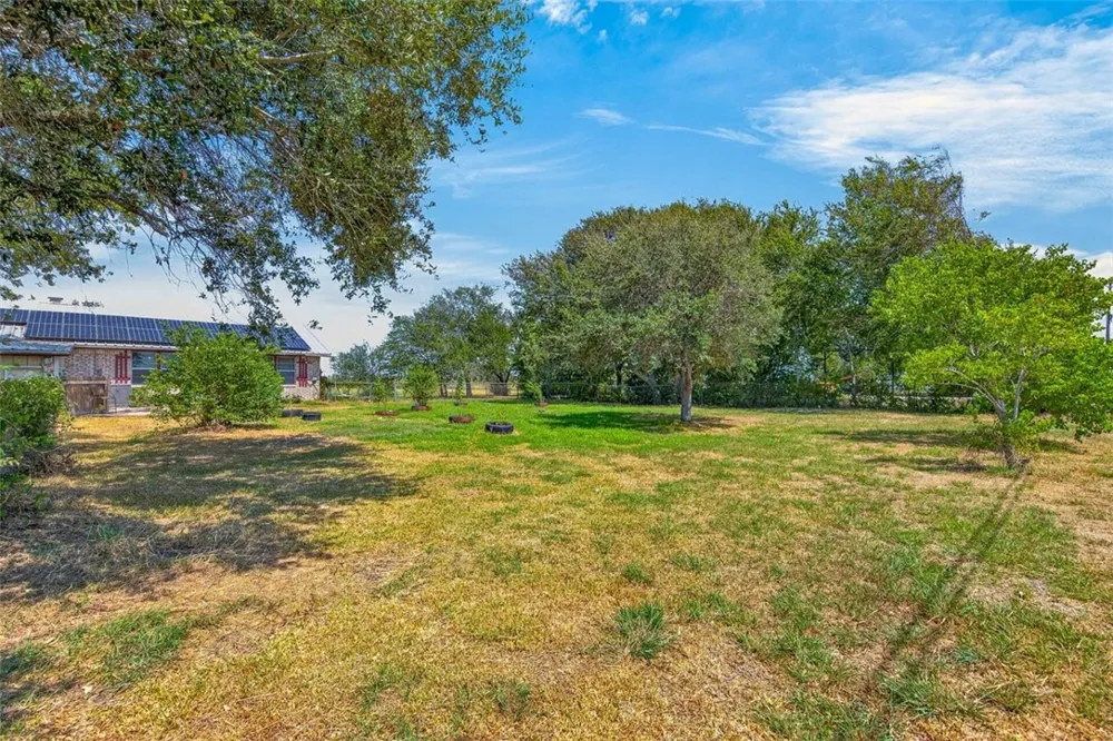 90 Fisher Road Port Lavaca, TX 77979