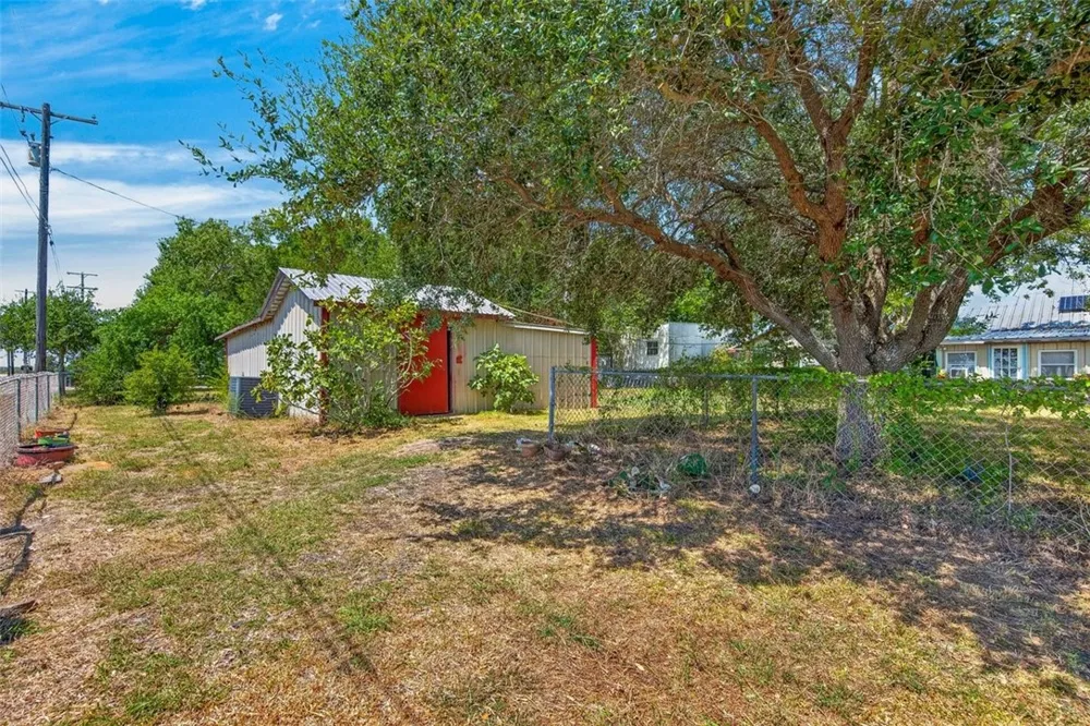 90 Fisher Road Port Lavaca, TX 77979