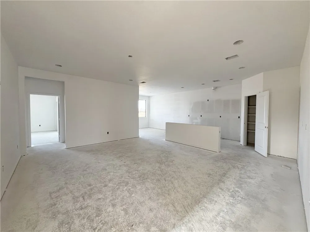 1413 Aegon Corpus Christi, TX 78415