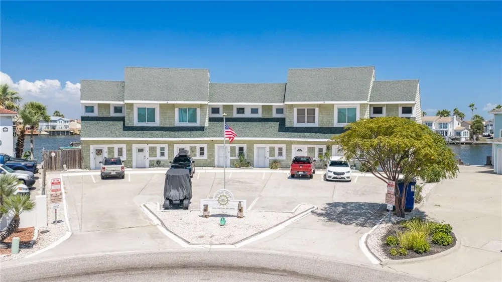 15401 FORTUNA BAY DRIVE #105 Corpus Christi, TX 78418