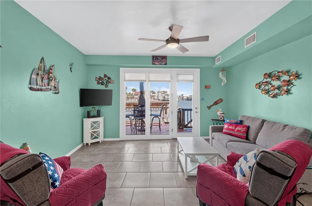 15401 FORTUNA BAY DRIVE #105 Corpus Christi, TX 78418