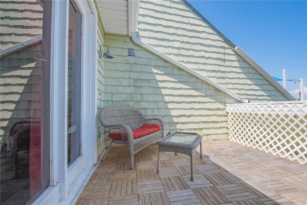 15401 FORTUNA BAY DRIVE #105 Corpus Christi, TX 78418