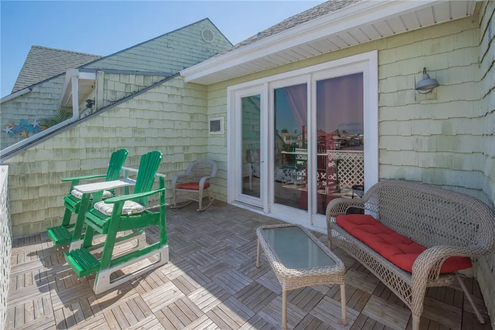 15401 FORTUNA BAY DRIVE #105 Corpus Christi, TX 78418