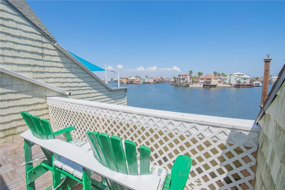 15401 FORTUNA BAY DRIVE #105 Corpus Christi, TX 78418