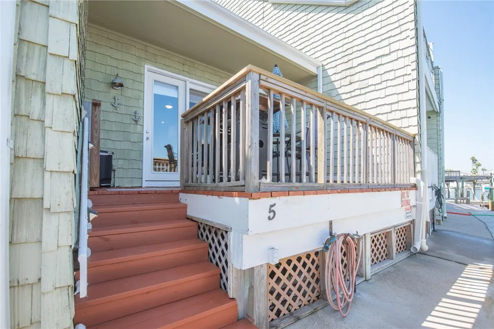 15401 FORTUNA BAY DRIVE #105 Corpus Christi, TX 78418