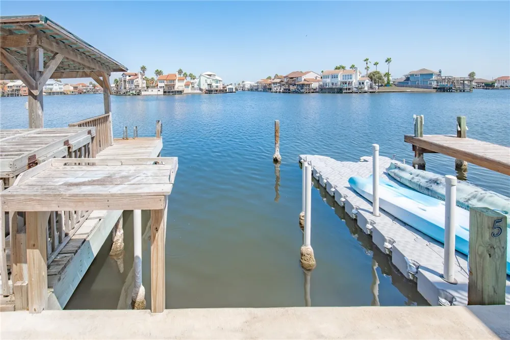 15401 FORTUNA BAY DRIVE #105 Corpus Christi, TX 78418