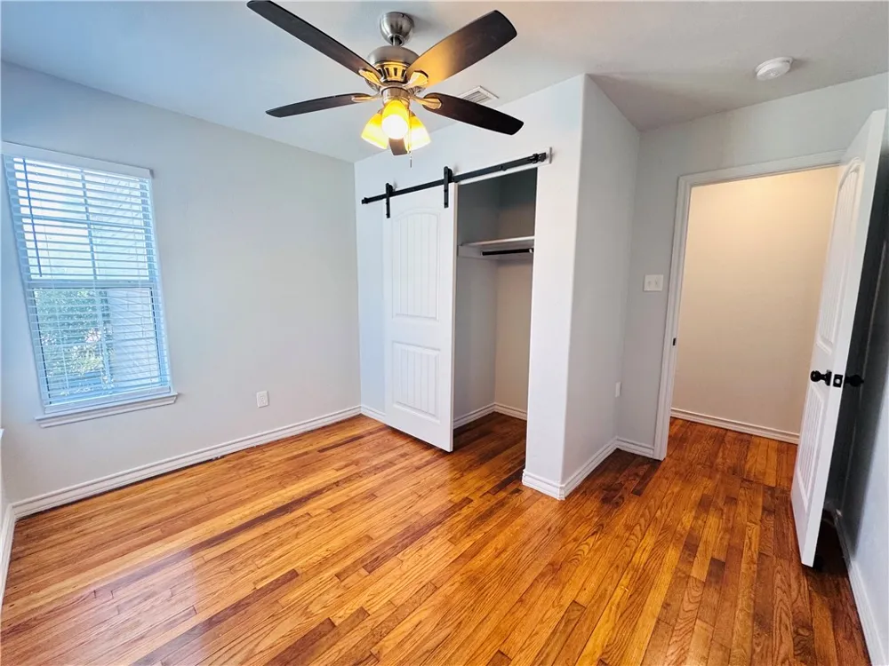 710 Cullen Street Corpus Christi, TX 78411