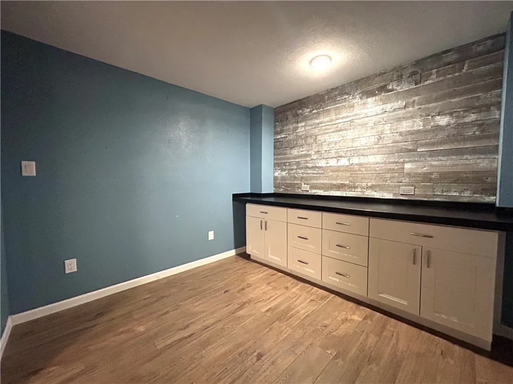 848 Oak Avenue Rockport, TX 78382