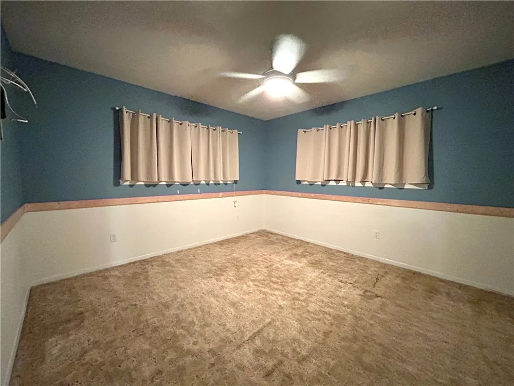 848 Oak Avenue Rockport, TX 78382