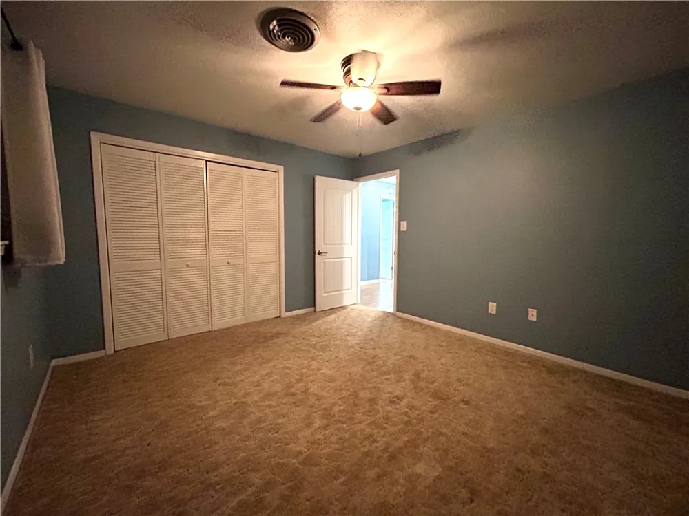 848 Oak Avenue Rockport, TX 78382
