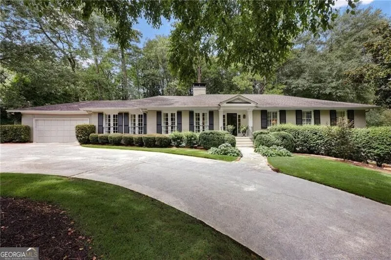 349 Pineland RD NW Atlanta, GA 30342