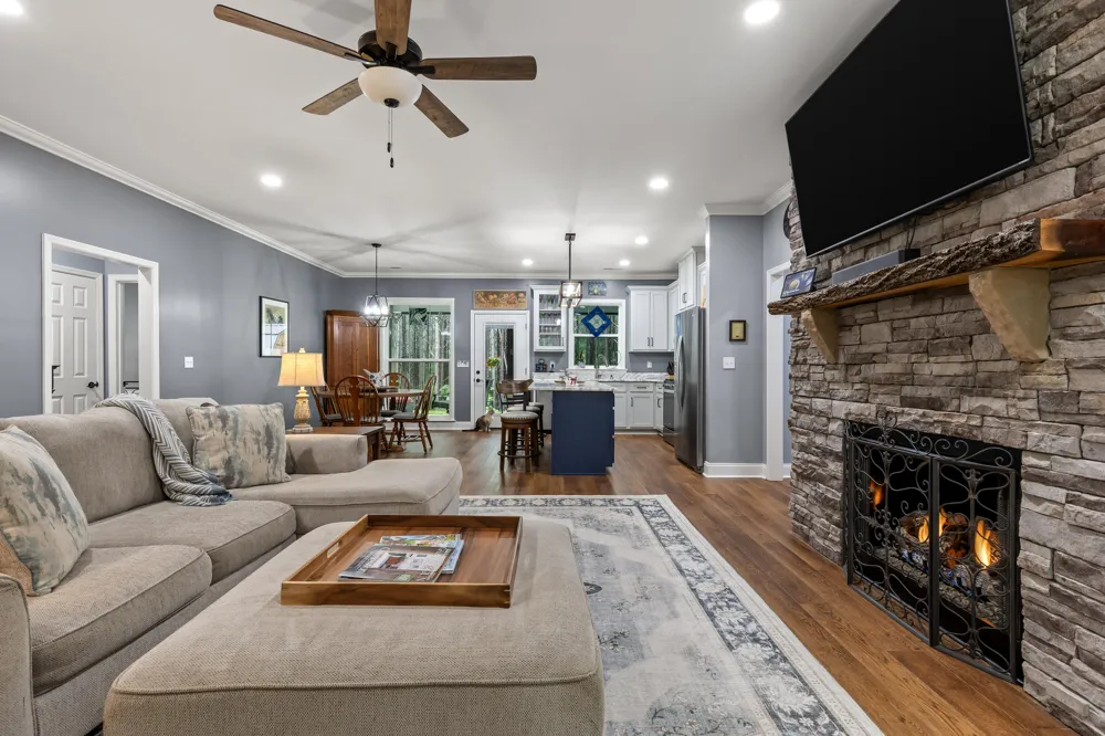 355 Mokay View Drive South Pittsburg, TN 37380