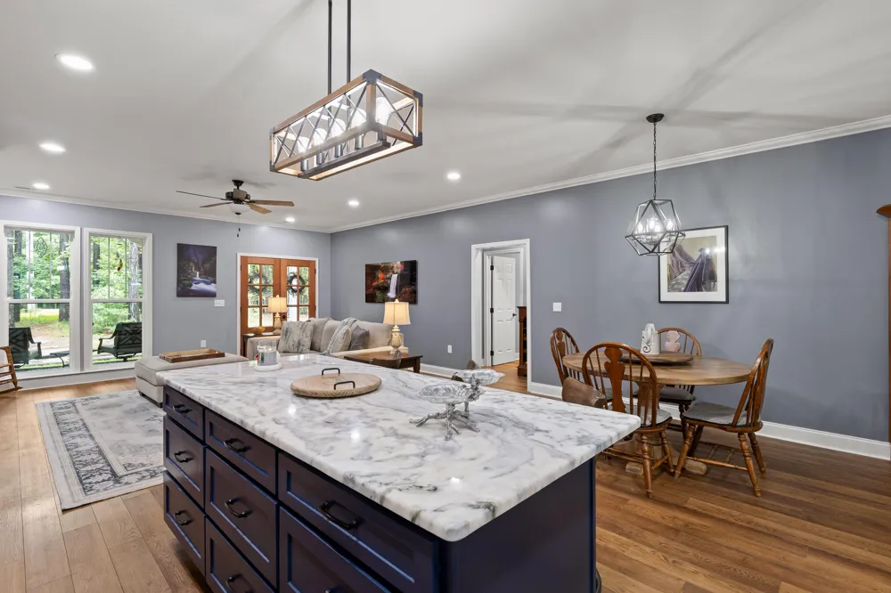 355 Mokay View Drive South Pittsburg, TN 37380