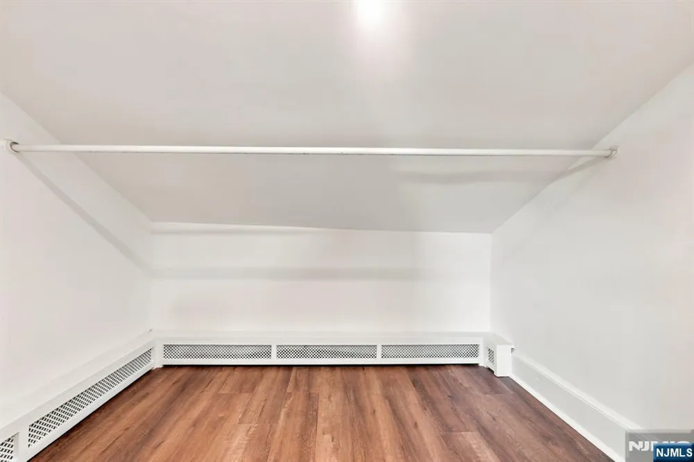 205 Dewitt Avenue Belleville, NJ 07109