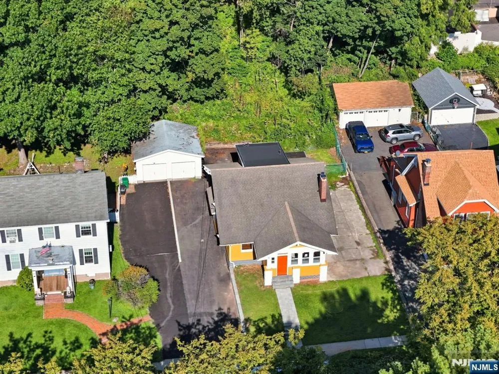 205 Dewitt Avenue Belleville, NJ 07109