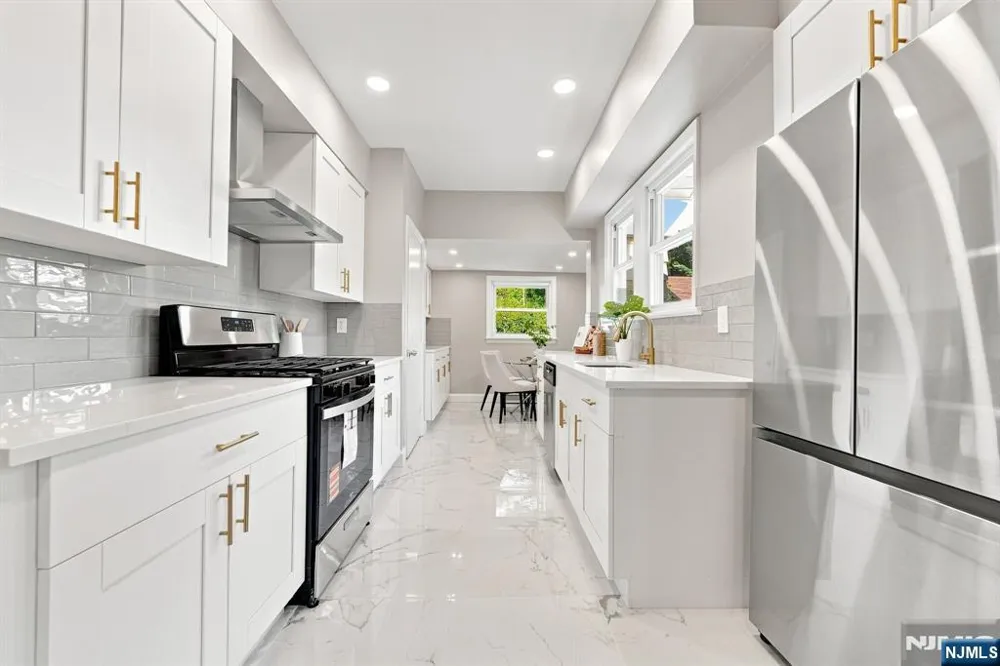 205 Dewitt Avenue Belleville, NJ 07109