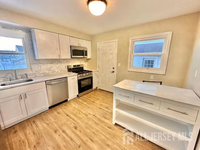 5 Gardner Court Sayreville, NJ 08872