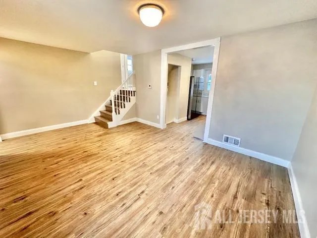 5 Gardner Court Sayreville, NJ 08872