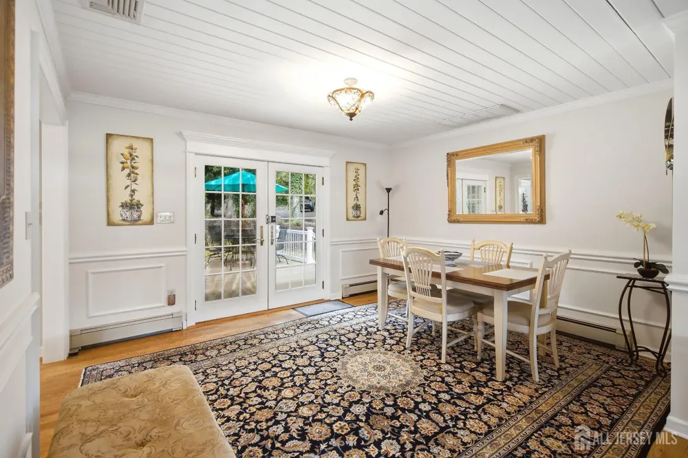 1 Beech Court East Brunswick, NJ 08816