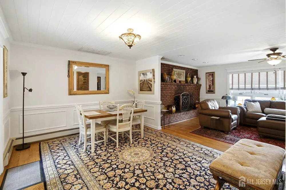 1 Beech Court East Brunswick, NJ 08816