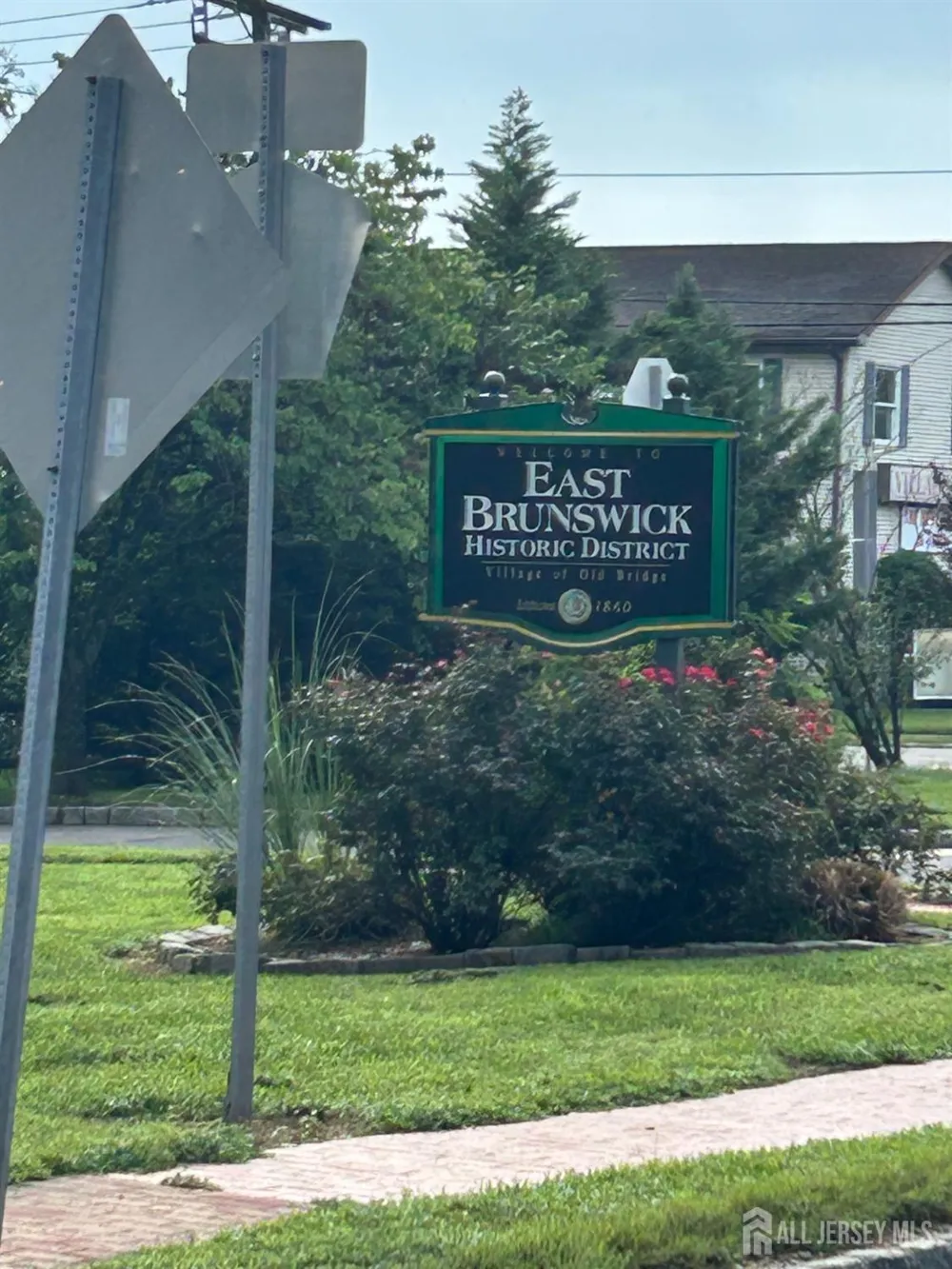 1 Beech Court East Brunswick, NJ 08816