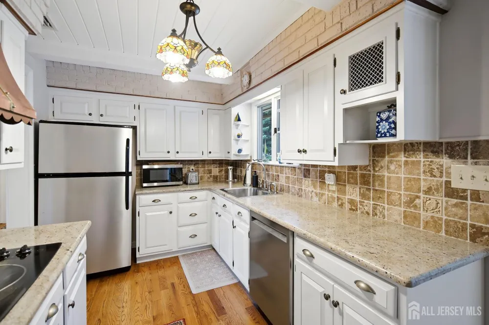1 Beech Court East Brunswick, NJ 08816