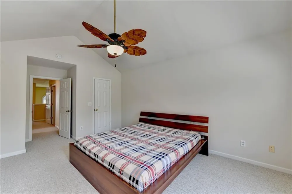 2303 Oak Glenn Circle Duluth, GA 30096