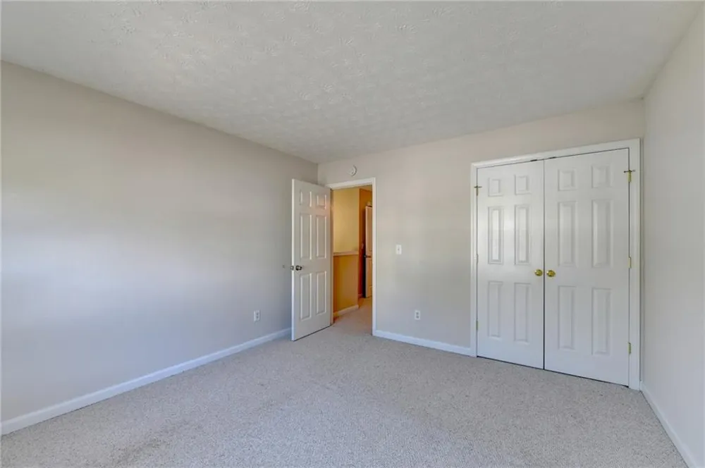 2303 Oak Glenn Circle Duluth, GA 30096