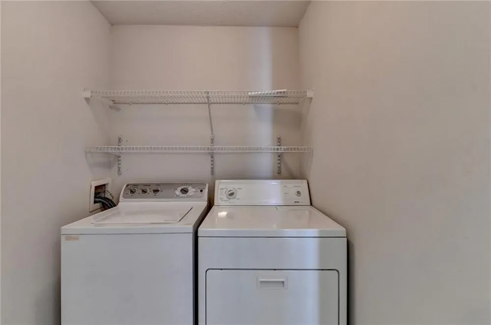 2303 Oak Glenn Circle Duluth, GA 30096