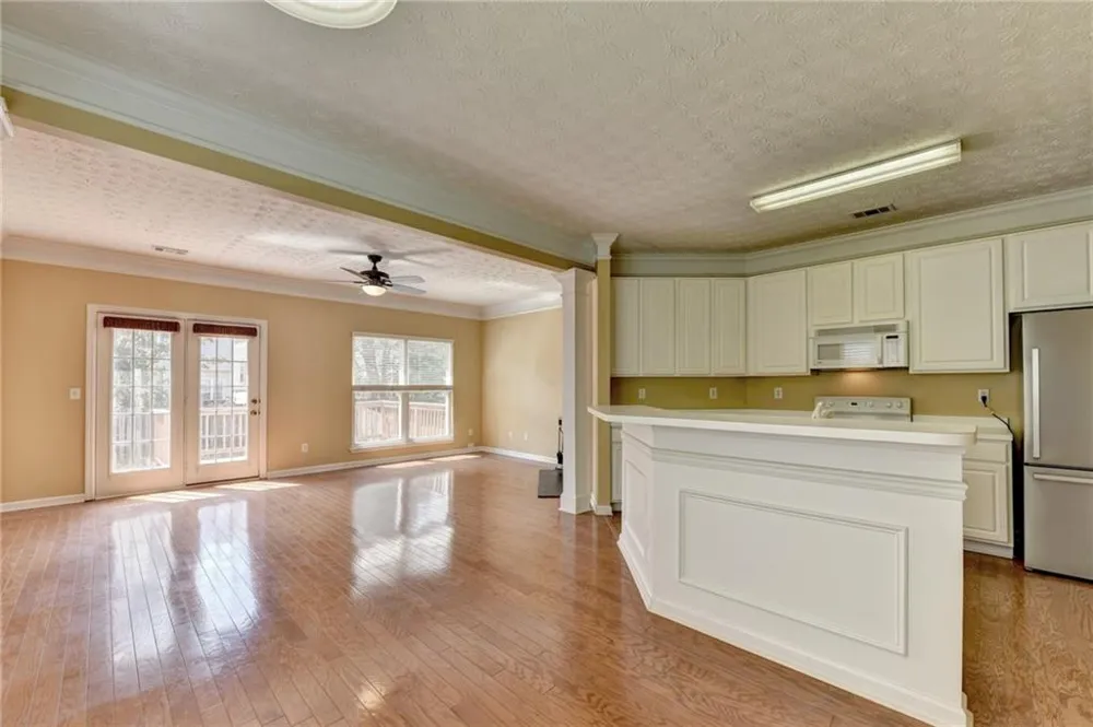 2303 Oak Glenn Circle Duluth, GA 30096